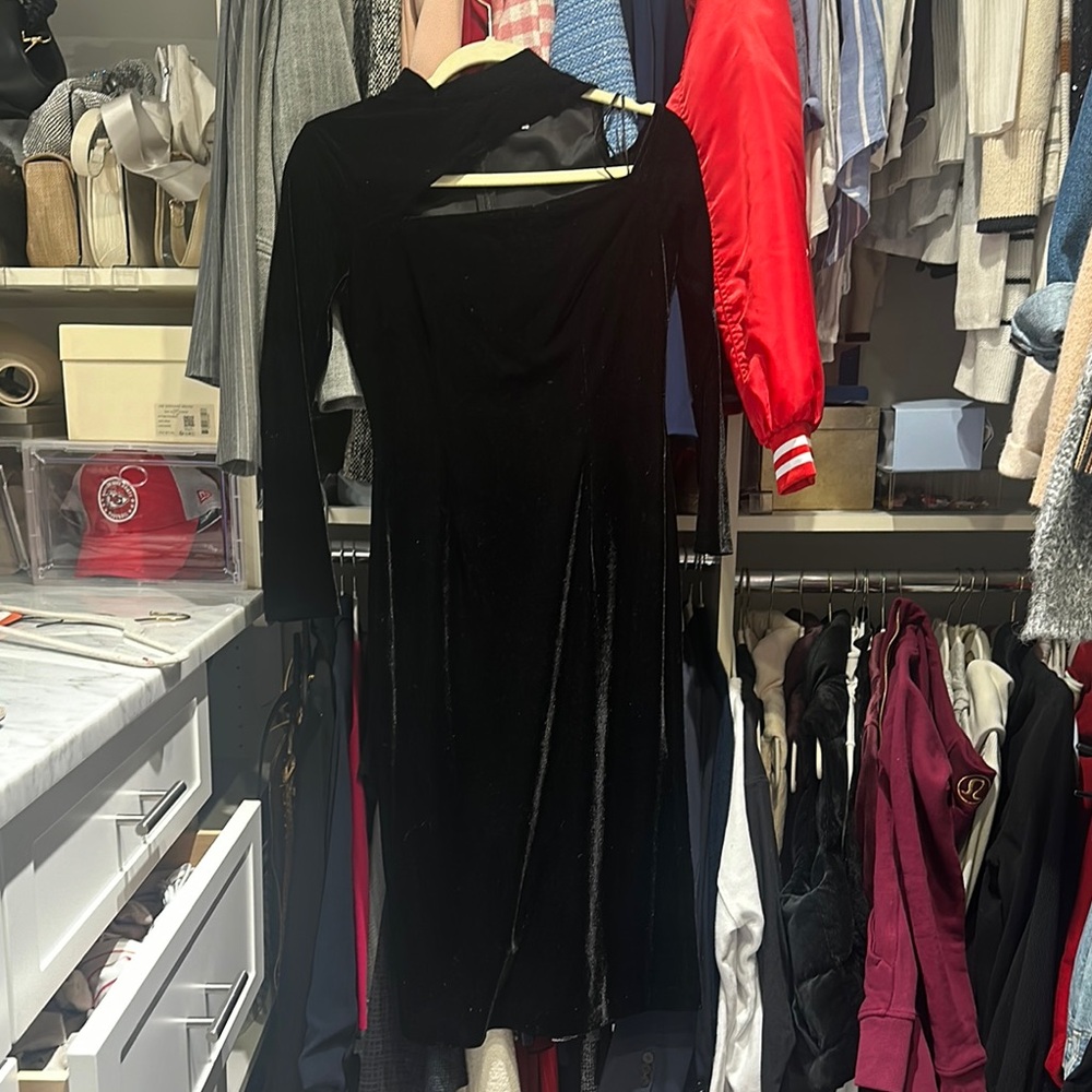 Elegant Black Velvet Dress